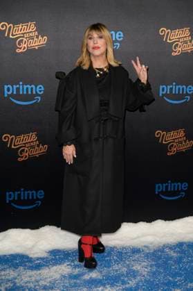 November 18, 2025, Rome, Italy: Michela Andreozzi attends the blu carpet of movie Natale senza Babbo at Cinema Adriano. Rome Italy - ZUMAs197 20251118_aaa_s197_130 Copyright: xMarioxCartellix