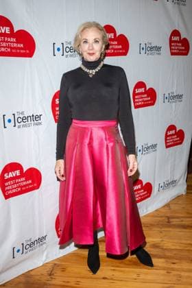 All About Eve Center at West Park Staged Reading, New York, New York, USA - 17 Nov 2025 (NEW) "All About Eve" Center at West Park Staged Reading. November 17, 2025, New York, New York, USA: J. Smith-Cameron attends a reading of "All About Eve" to benefit Center At West Park and the preservation of the landmark West Park Presbyterian Church on November 17, 2025 in New York City. (Credit: M10s TheNews2) (Foto: M10s Thenews2 imago images) All About Eve Center at West Park Staged Reading, New York, New York, USA - 17 Nov 2025  Copyright: xRonxAdarx