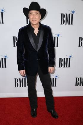73rd Annual BMI Country Awards Clint Black arriving at the 73rd Annual BMI Country Awards held at the BMI Building on November 18, 2025 in Nashville, TN. Nashville BMI Building Tennessee USA Copyright: xCurtisxHilbunx xAFF-USA.COMx