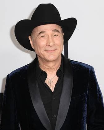 73rd Annual BMI Country Awards Clint Black arriving at the 73rd Annual BMI Country Awards held at the BMI Building on November 18, 2025 in Nashville, TN. Nashville BMI Building Tennessee USA Copyright: xCurtisxHilbunx xAFF-USA.COMx
