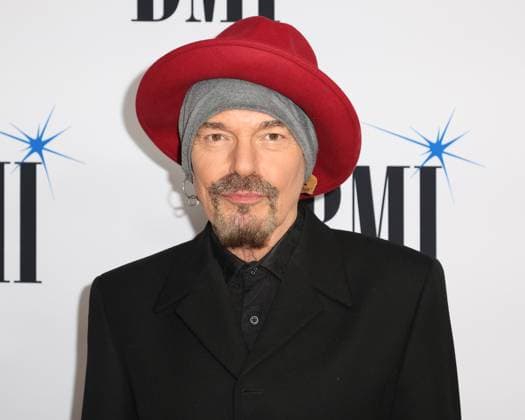 73rd Annual BMI Country Awards Billy Bob Thornton arriving at the 73rd Annual BMI Country Awards held at the BMI Building on November 18, 2025 in Nashville, TN. Nashville BMI Building Tennessee USA Copyright: xCurtisxHilbunx xAFF-USA.COMx