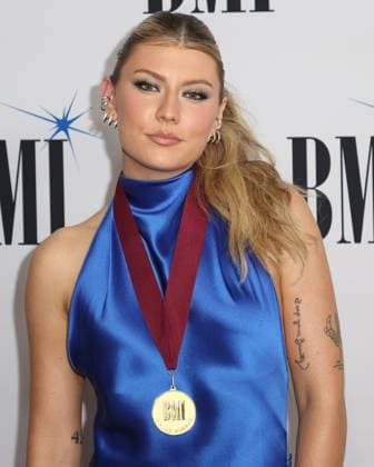73rd Annual BMI Country Awards Dasha arriving at the 73rd Annual BMI Country Awards held at the BMI Building on November 18, 2025 in Nashville, TN. Nashville BMI Building Tennessee USA Copyright: xCurtisxHilbunx xAFF-USA.COMx