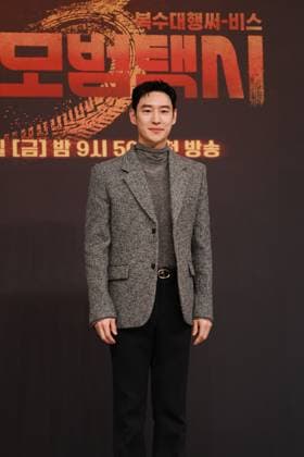 S. Korean actor Lee Jae-hoon S. Korean actor Lee Jae-hoon South Korean actor Lee Jae-hoon, who stars in the new drama Taxi Driver 3, poses for a photo during a publicity event in Seoul on Nov. 18, 2025. The first episode of the drama will be aired by the SBS TV network on Nov. 21. (Yonhap) 2025-11-19 12:09:49 < 1980-2025 YONHAPNEWS AGENCY. .> ¼­¿ïÆ¯º°½Ã EDITORIAL USE ONLY  Copyright: xx PYH2025111906540034400 YonhapxNewsx yonphotos247162