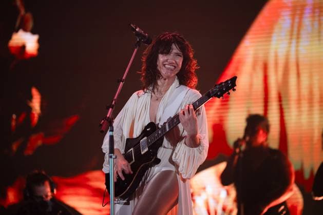November 18, 2025, Eboli, Italy: Elisa Toffoli aka Elisa performs live at Palasele duirng the Palasport Live 2025 Tour. Eboli Italy - ZUMAs197 20251118_aaa_s197_371 Copyright: xAndreaxGulx