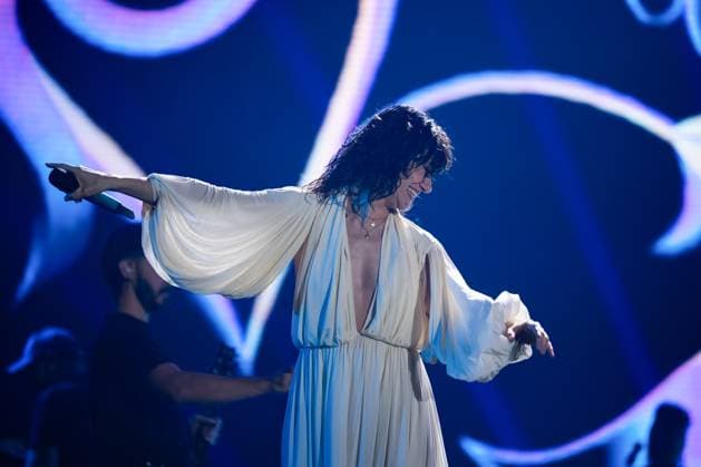 November 18, 2025, Eboli, Italy: Elisa Toffoli aka Elisa performs live at Palasele duirng the Palasport Live 2025 Tour. Eboli Italy - ZUMAs197 20251118_aaa_s197_366 Copyright: xAndreaxGulx
