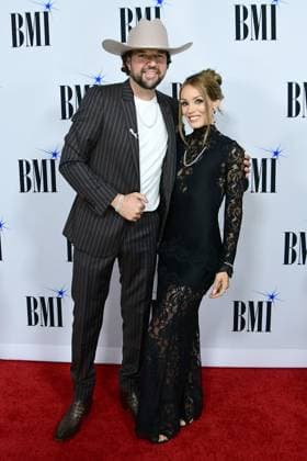 18 November 2025 - Nashville, Tennessee - Dallas Davidson. 2025 BMI Country Awards held at BMI Music Row. Nashville USA - ZUMAa123 20251118_zaa_a123_027 Copyright: xDara-MichellexFarrx
