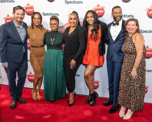 November 18, 2025, Bronx, New York, USA: Rob Sharenow, Nischelle Turner, Debbi Morgan, Vivica A. Fox, Sy Rai Smith, Robert C. Riley, Elaine Frontain Bryant attend Lifetime Celebrates Annual It s a Wonderful Lifetime Holiday Movie Slate at Overlook at Winter Village Bryant Park in New York, NY on November 18, 2025 Bronx USA - ZUMAr339 20251118_znp_r339_050 Copyright: xLevxRadinx