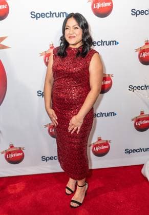 November 18, 2025, Bronx, New York, USA: Kristal Ada of Blue Star Wives attends Lifetime Celebrates Annual It s a Wonderful Lifetime Holiday Movie Slate at Overlook at Winter Village Bryant Park in New York, NY on November 18, 2025 Bronx USA - ZUMAr339 20251118_znp_r339_026 Copyright: xLevxRadinx