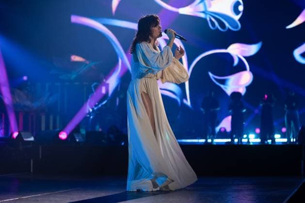 November 18, 2025, Eboli, Italy: Elisa Toffoli aka Elisa performs live at Palasele duirng the Palasport Live 2025 Tour. Eboli Italy - ZUMAs197 20251118_aaa_s197_408 Copyright: xAndreaxGulx