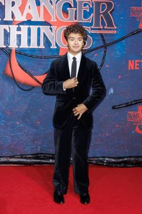 Fan Event Stranger Things 5 Gaten Matarazzo at the Netflix Stranger Things Season 5 Fan Event at Tempelhof Airport Hangar 7 on 18 11 2025 in Berlin Copyright: xEventpressxKochanx