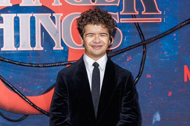 Fan Event Stranger Things 5 Gaten Matarazzo at the Netflix Stranger Things Season 5 Fan Event at Tempelhof Airport Hangar 7 on 18 11 2025 in Berlin Copyright: xEventpressxKochanx