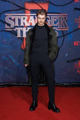 Fan event Stranger Things 5 Linus Weber at the Netflix Stranger Things season 5 fan event at Tempelhof Airport Hangar 7 on 18 11 2025 in Berlin Copyright: xEventpressxKochanx