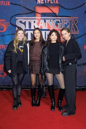 Fan Event Stranger Things 5 Shanti Joan Ta, Ischtar Isik and Alexasearth Alexa Grassmann at the Netflix Stranger Things Season 5 Fan Event at Tempelhof Airport Hangar 7 on 18 11 2025 in Berlin Copyright: xEventpressxKochanx