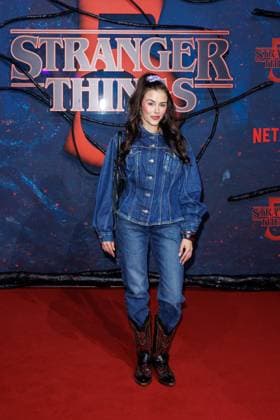 Stranger Things 5 fan event Maria Gabriela Santos at the Netflix Stranger Things season 5 fan event at Tempelhof Airport Hangar 7 on 18 11 2025 in Berlin Copyright: xEventpressxKochanx