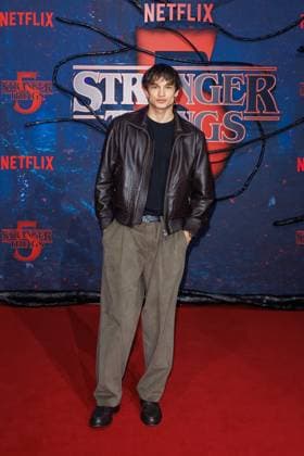 Fan Event Stranger Things 5 Giuliano Poplawski at the Netflix Stranger Things Season 5 Fan Event at Tempelhof Airport Hangar 7 on 18 11 2025 in Berlin Copyright: xEventpressxKochanx