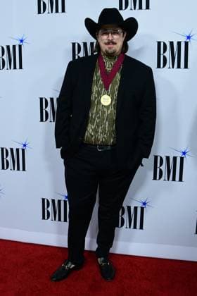 18 November 2025 - Nashville, Tennessee - Hardy. 2025 BMI Country Awards held at BMI Music Row. Nashville USA - ZUMAa123 20251118_zaa_a123_072 Copyright: xDara-MichellexFarrx
