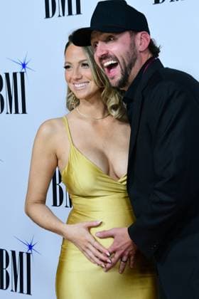 18 November 2025 - Nashville, Tennessee - Katie Baldridge, Drew Baldridge. 2025 BMI Country Awards held at BMI Music Row. Nashville USA - ZUMAa123 20251118_zaa_a123_075 Copyright: xDara-MichellexFarrx