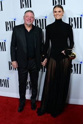18 November 2025 - Nashville, Tennessee - Rodney Clawson, Nicolle Galyon. 2025 BMI Country Awards held at BMI Music Row. Nashville USA - ZUMAa123 20251118_zaa_a123_077 Copyright: xDara-MichellexFarrx