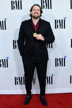18 November 2025 - Nashville, Tennessee - Geoff Warburton. 2025 BMI Country Awards held at BMI Music Row. Nashville USA - ZUMAa123 20251118_zaa_a123_142 Copyright: xDara-MichellexFarrx