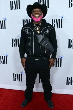 18 November 2025 - Nashville, Tennessee - Pynk Beard. 2025 BMI Country Awards held at BMI Music Row. Nashville USA - ZUMAa123 20251118_zaa_a123_148 Copyright: xDara-MichellexFarrx