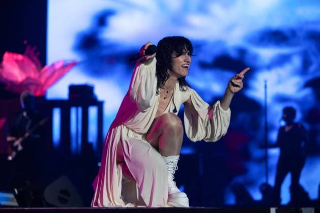 November 18, 2025, Eboli, Italy: Elisa Toffoli aka Elisa performs live at Palasele duirng the Palasport Live 2025 Tour. Eboli Italy - ZUMAs197 20251118_aaa_s197_351 Copyright: xAndreaxGulx