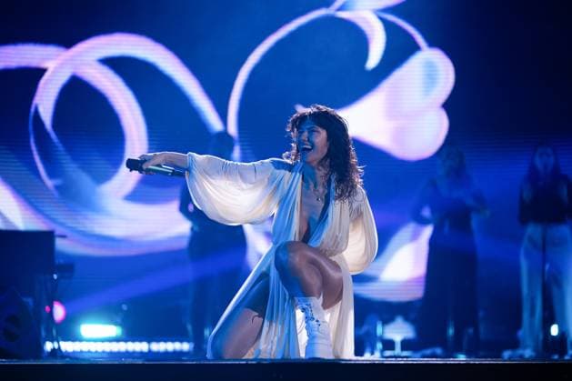 November 18, 2025, Eboli, Italy: Elisa Toffoli aka Elisa performs live at Palasele duirng the Palasport Live 2025 Tour. Eboli Italy - ZUMAs197 20251118_aaa_s197_387 Copyright: xAndreaxGulx