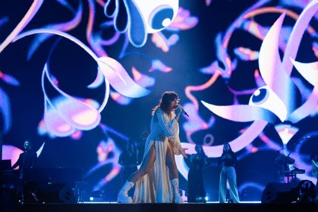 November 18, 2025, Eboli, Italy: Elisa Toffoli aka Elisa performs live at Palasele duirng the Palasport Live 2025 Tour. Eboli Italy - ZUMAs197 20251118_aaa_s197_391 Copyright: xAndreaxGulx