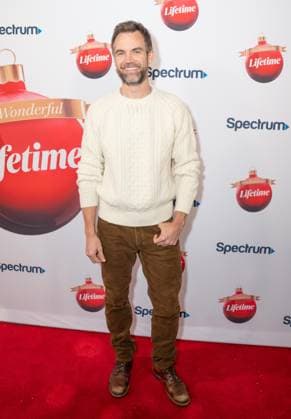 November 18, 2025, Bronx, New York, USA: Tyler Hilton attends Lifetime Celebrates Annual It s a Wonderful Lifetime Holiday Movie Slate at Overlook at Winter Village Bryant Park in New York, NY on November 18, 2025 Bronx USA - ZUMAr339 20251118_znp_r339_006 Copyright: xLevxRadinx