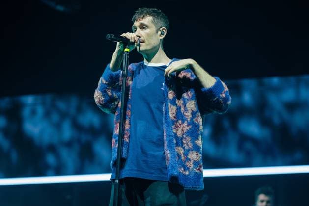 November 18, 2025, London, United Kingdom: Dan Smith of Bastille seen performing live on stage during their UK tour. Bastille Performed at London O2 Arena UK as the last night of their From All Sides Songs from the First 15 years, UK Tour on 18th November 2025.Bastille are Dan Smith, Will Farquarson, Kyle Simmons and Chris Wood, The Band Bastille was also joined by guest touring musicians. London United Kingdom - ZUMAs197 20251118_aaa_s197_442 Copyright: xBonniexBritainx