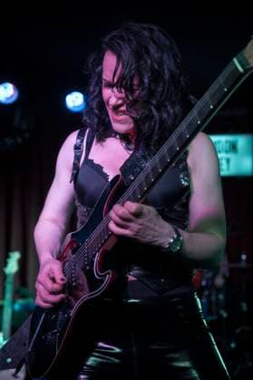 Erja Lyytinen at Half Moon Putney Finnish guitarist Erja Lyytinen performs at Half Moon Putney in London on 18th November 2025., Credit:Zoran Veselinovic Avalon UK, London, Half Moon Putney  Copyright: xZoranxVeselinovicx xAvalonx 1053215216