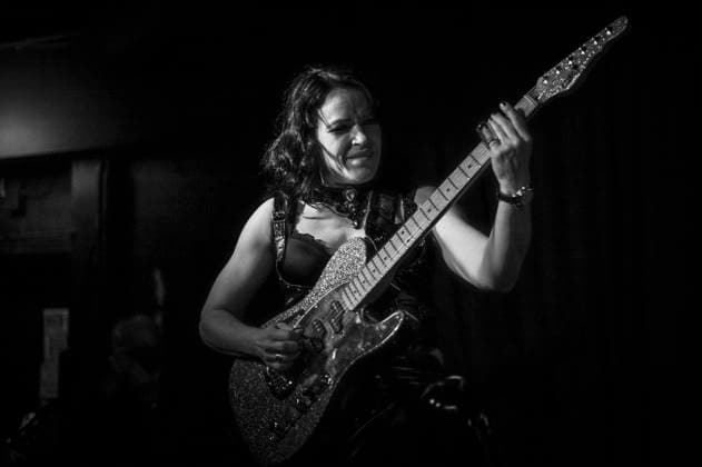 Erja Lyytinen at Half Moon Putney Finnish guitarist Erja Lyytinen performs at Half Moon Putney in London on 18th November 2025., Credit:Zoran Veselinovic Avalon UK, London, Half Moon Putney  Copyright: xZoranxVeselinovicx xAvalonx 1053215271