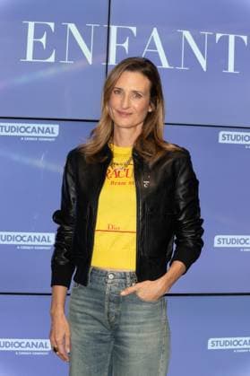 Les Enfants Vont Bien Premiere - Paris Camille Cottin attending to the premiere of ‘Les enfants vont bien’ held at UGC Les Halles cinema, in Paris, France on November 18, 2025. Photo by Mireille Ampilhac ABACAPRESS.COM Paris France  Copyright: xAmpilhacxMireille ABACAx