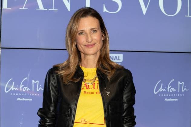 Les Enfants Vont Bien Premiere - Paris Camille Cottin attending to the premiere of ‘Les enfants vont bien’ held at UGC Les Halles cinema, in Paris, France on November 18, 2025. Photo by Mireille Ampilhac ABACAPRESS.COM Paris France  Copyright: xAmpilhacxMireille ABACAx