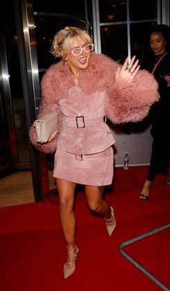 Sky was all smiles England London Sky was all smiles as the pair left GQ s Men of the Year 2025 afterparty this year event was held at 180 The Strand on November 18th 2025. The annual awards and party thrown by men s fashion and style magazine. Byline: Smart Pictures Think Pictures think Smart GOT A TIP STORY? CALL OR E-MAIL TEAM SMART Ed@smartpictures.co.uk Mary@smartpictures.co.uk info@smartpictures.co.uk web site:smartpictures.co.uk Office :Telephone: +44 7956 245606, Credit:James James Smart Pictures Avalon  Copyright: xJamesxJames xSmartxPicturesx xAvalonx 1053227202