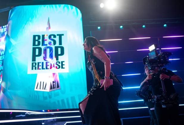 ARIA AWARDS 2025, Thelma Plum wins best pop release during the the 2025 ARIA Awards at Hordern Pavilion in Sydney, Wednesday, November 19, 2025. ( NO ARCHIVING SYDNEY NEW SOUTH WALES AUSTRALIA  Copyright: xSITTHIXAYxDITTHAVONGx 20251119155138595320
