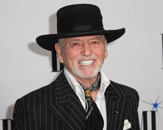 73rd Annual BMI Country Awards Larry Gatlin arriving at the 73rd Annual BMI Country Awards held at the BMI Building on November 18, 2025 in Nashville, TN. Nashville BMI Building Tennessee USA Copyright: xCurtisxHilbunx xAFF-USA.COMx