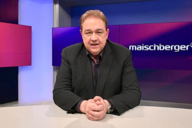 Oliver Kalkofe on the ARD talk show maischberger in Studio Berlin Adlershof Berlin, 18 11 2025 Foto:xM.xBehrensx xFuturexImagex maischberger1811_5103