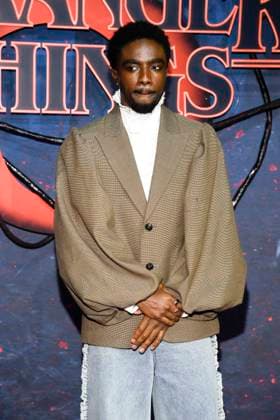 abb Caleb McLaughlin as a guest on the red carpet at the big fan event with screening of the Netflix series STRANGER THINGS 5 at Tempelhof Airport on 18 11 2025 in Berlin Berlin Germany