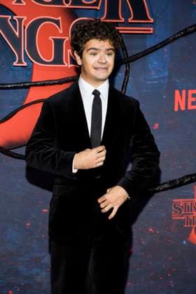 abb Gaten Matarazzo as a guest on the red carpet at the big fan event with screening of the Netflix series STRANGER THINGS 5 at Tempelhof Airport on 18 11 2025 in Berlin Berlin Germany