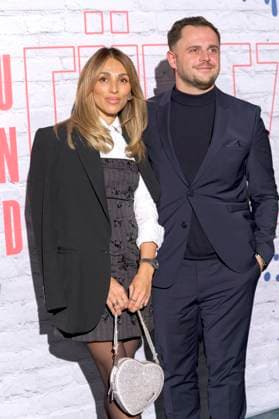 Öznur Sinani with accompaniment at the screening of the Joyn series Frier and Fünfzig Am Ende meiner Tage in the Astor Film Lounge at Arri Munich, 18 11 2025 Foto:xN.xKolinzx xFuturexImagex frier_5119