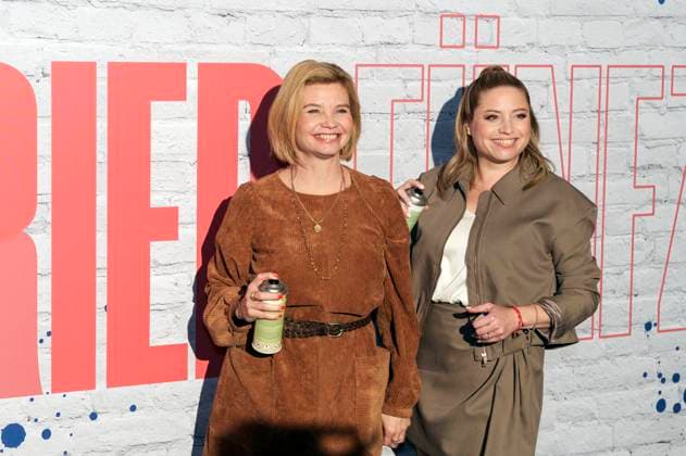 Annette Frier and Caroline Frier at the screening of the Joyn series Frier und Fünfzig Am Ende meiner Tage in the Astor Film Lounge at Arri Munich, 18 11 2025 Foto:xN.xKolinzx xFuturexImagex frier_5152