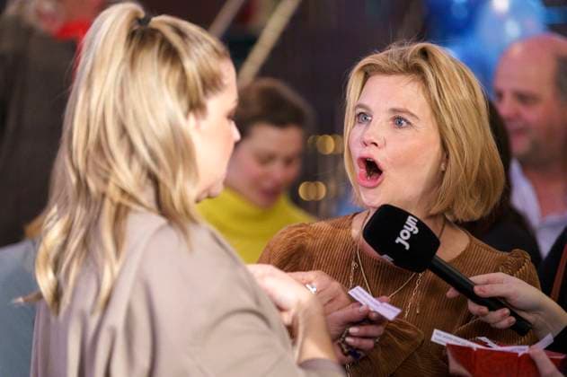 Caroline Frier and Annette Frier at the screening of the Joyn series Frier und Fünfzig Am Ende meiner Tage in the Astor Film Lounge at Arri Munich, 18 11 2025 Foto:xN.xKolinzx xFuturexImagex frier_5165