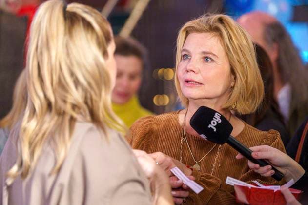 Caroline Frier and Annette Frier at the screening of the Joyn series Frier und Fünfzig Am Ende meiner Tage in the Astor Film Lounge at Arri Munich, 18 11 2025 Foto:xN.xKolinzx xFuturexImagex frier_5166
