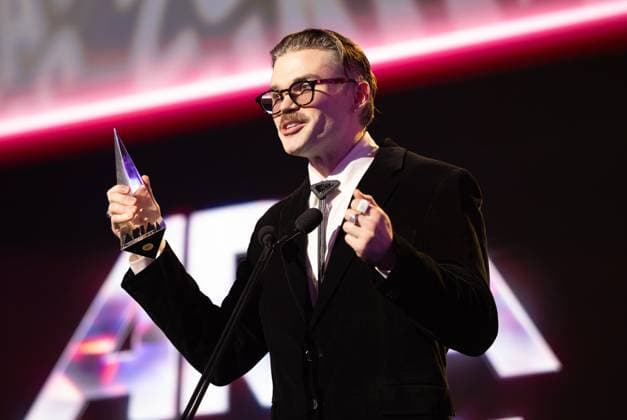 ARIA AWARDS 2025, Dom Dolla during the 2025 ARIA Awards at Hordern Pavilion in Sydney, Wednesday, November 19, 2025. ( NO ARCHIVING SYDNEY NEW SOUTH WALES AUSTRALIA  Copyright: xSITTHIXAYxDITTHAVONGx 20251119179580575785