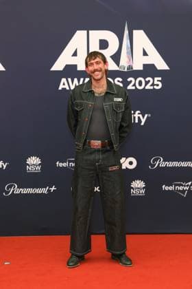 November 19, 2025: TOM FORREST attends the 2025 ARIA Awards at the Hordern Pavilion on November 19, 2025 in Sydney, NSW Australia - ZUMAa155 20251119_aaa_a155_074 Copyright: xChristopherxKhouryx