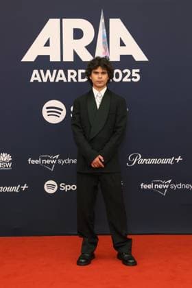 November 19, 2025: BUDJERAH attends the 2025 ARIA Awards at the Hordern Pavilion on November 19, 2025 in Sydney, NSW Australia - ZUMAa155 20251119_aaa_a155_098 Copyright: xChristopherxKhouryx
