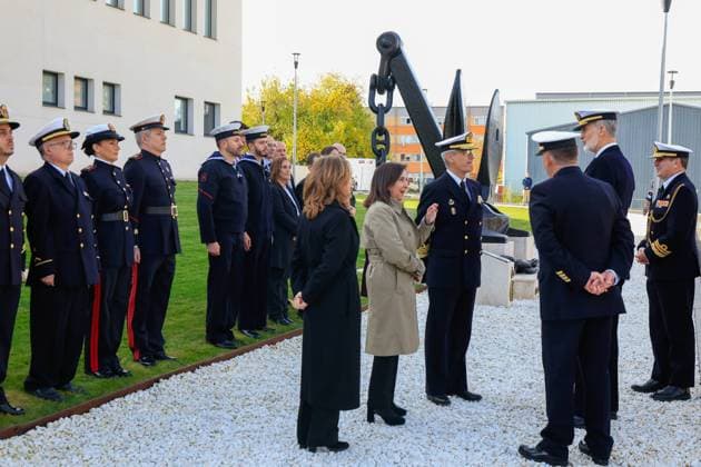 Spanish King Felipe VI and minister Margarita Robles visits the Juan Sebastián de Elcano naval historical archive in Madrid on Wednesday, 19 November 2025. Cordon Press  MarcoxAntonioxRomero