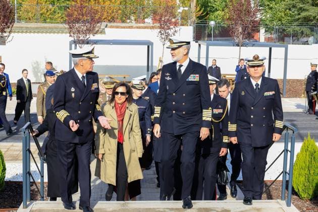 Spanish King Felipe VI and minister Margarita Robles visits the Juan Sebastián de Elcano naval historical archive in Madrid on Wednesday, 19 November 2025. Cordon Press  MarcoxAntonioxRomero