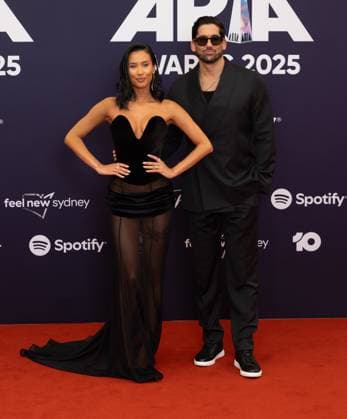 ARIA AWARDS 2025, Evelyn Ellis and Duncan James pose for a photo during the 2025 ARIA Awards at Hordern Pavilion in Sydney, Wednesday, November 19, 2025. ( NO ARCHIVING SYDNEY NEW SOUTH WALES AUSTRALIA  Copyright: xSITTHIXAYxDITTHAVONGx 20251120181621275889