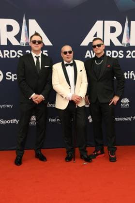 November 19, 2025: HILLTOP HOODS attends the 2025 ARIA Awards at the Hordern Pavilion on November 19, 2025 in Sydney, NSW Australia - ZUMAa155 20251119_aaa_a155_116 Copyright: xChristopherxKhouryx